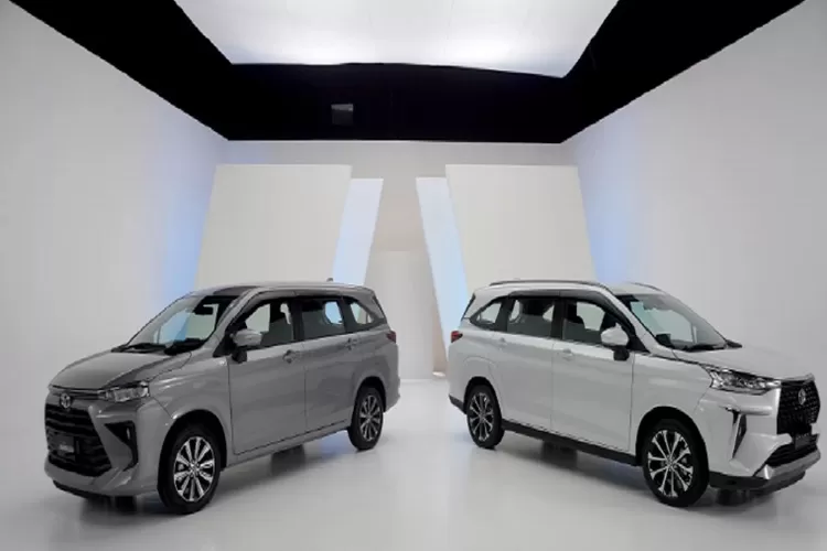 Toyota All New Avanza dan Kijang Innova Zenix (PT TAM)
