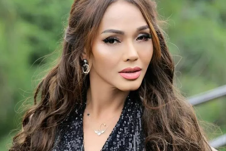 Fakta yang jarang diketahui netizen terkait bunda Corla. (Instagram/ @corla_2)