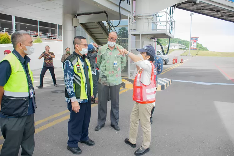 Kemenhub tengah mempersiapkan Bandara Komodo menyambut KTT ASEAN ke-42