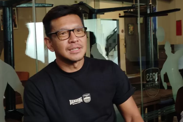 Persib vs Borneo Tanpa Penonton? Bos Persib Bandung Ungkap Fakta Mengejutkan Ini (Ayobandung.com/Muslim Yanuar Putra)