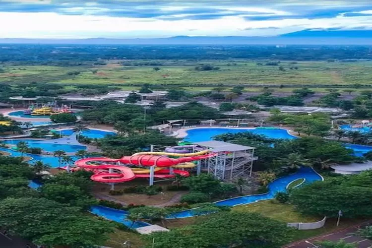 5 Rekomendasi Waterpark terbaik dan terluas di Indonesia, Nomor 5 di Bekasi Cocok Untuk Liburan Bersama Keluarga (foto: instagram @gowet_grandwisata)