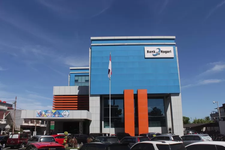 Kantor Pusat Bank Nagari, Jl. Pemuda no 21 Padang.  IST
