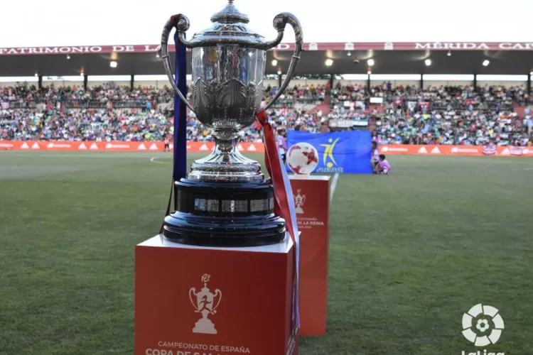 Piala Copa de la Reina musim lalu (Laliga.com )