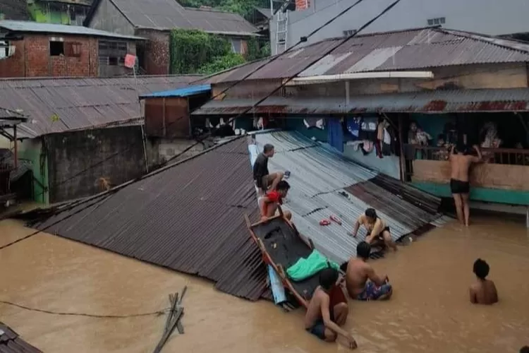 Banjir Dan Longsor Di Manado, BNPB: 5 Orang Meninggal Dunia, 1.021 ...