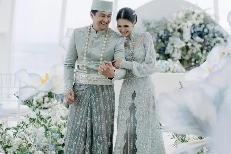 Artis peran Mikha Tambayong sudah menikah dengan Deva Mahenra
