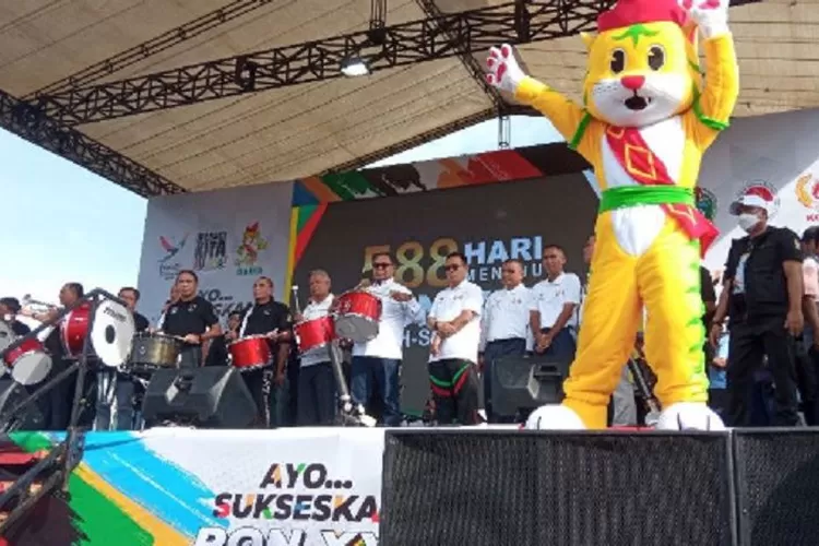 Menpora Zainudin Amali Bersama Gubernur Sumut Edy Rahmayadi saat meluncurkan mascot PON 2024 Aceh-Sumut (ANTARA)