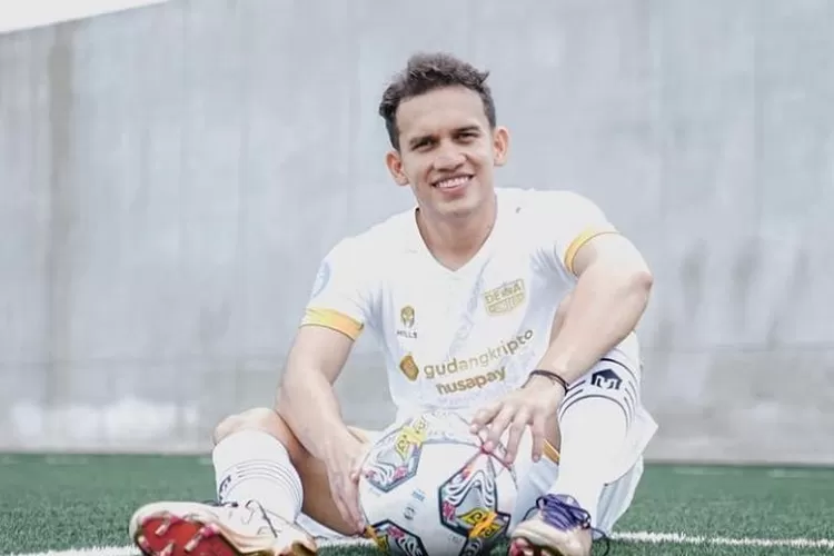 Egy Maulana Vikri berseragam Dewa United di Liga 1. (PT LIB)