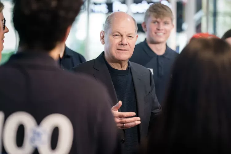 Olaf Scholz, Kanselir Jerman beri jawaban terkait jet tempur yang diminta Ukraina. (Twitter @OlafScholz)