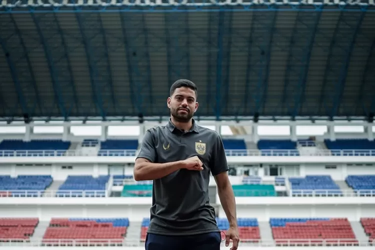 Vitinho saat diresmikan PSIS Semarang. Vitinho akan jadi tambahan daya dobrak saat lawan Persib Bandung.  (PSIS)