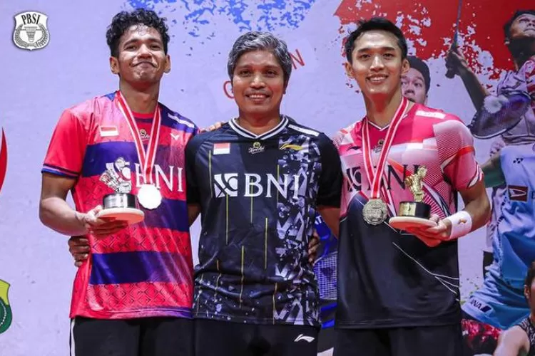Jonatan Christie taklukan Chico Wardoyo dalam final Indonesia Masters 2023. (Instagram @badminton.ina)