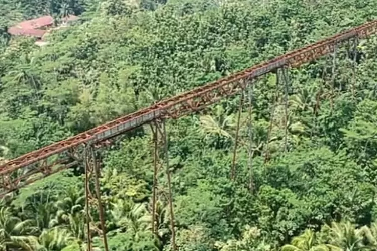 Indonesia Ternyata Miliki Sejarah Jembatan Kereta Api Terpanjang, Tapi ...