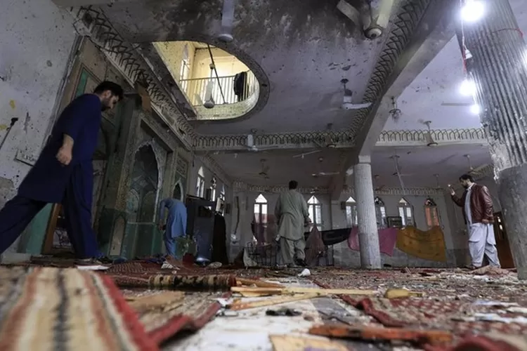 Aksi Bom Bunuh Diri di Masjid Pakistan (reuters)