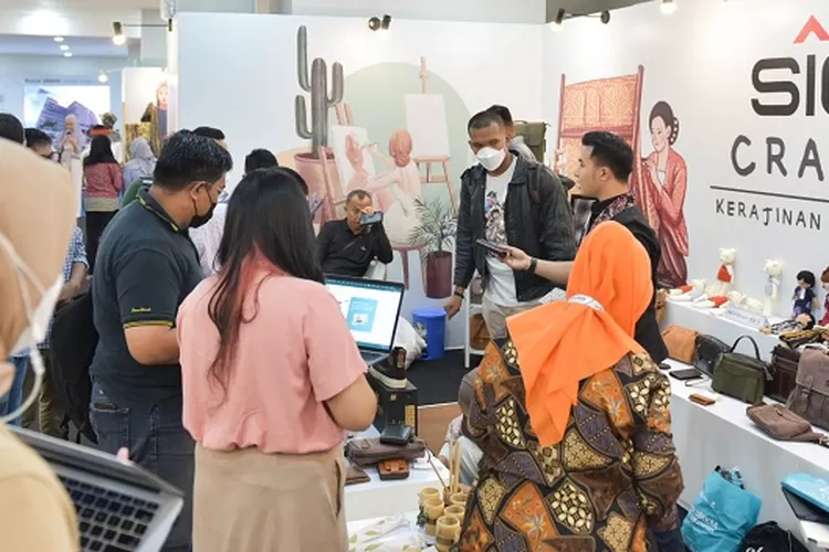 SIG berpartisipasi pada acara &ldquo;Bazar UMKM Untuk Indonesia 2023&rdquo; yang digelar Kementerian BUMN 