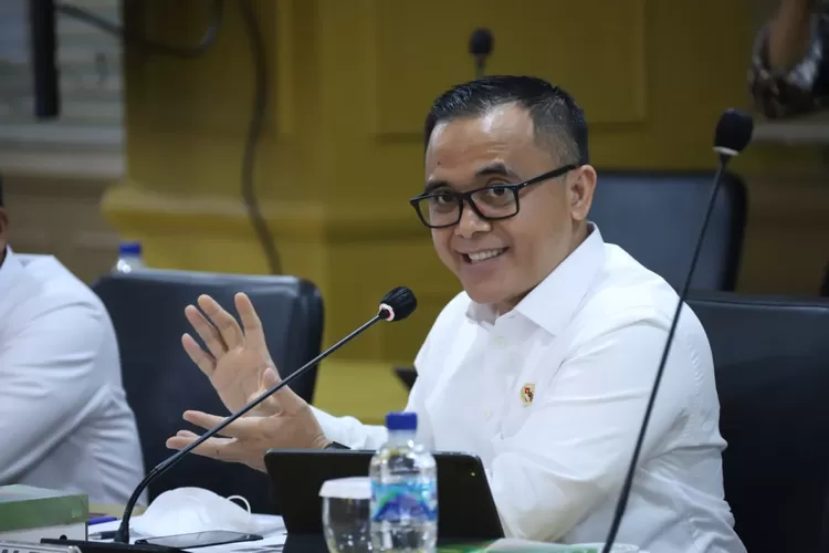 Menteri PANRB Pastikan CPNS 2023 Dibuka Untuk Umum, Simak Kapan dan Apa Saja Formasi Prioritasnya! (Menpan)