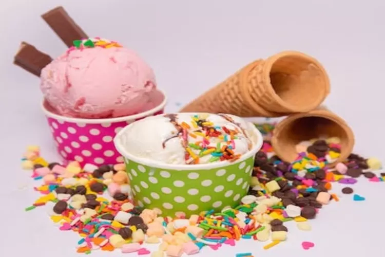 Es krim, dessert manis dan dingin yang bermanfaat untuk mood dan tubuh (Teejay by pexels)