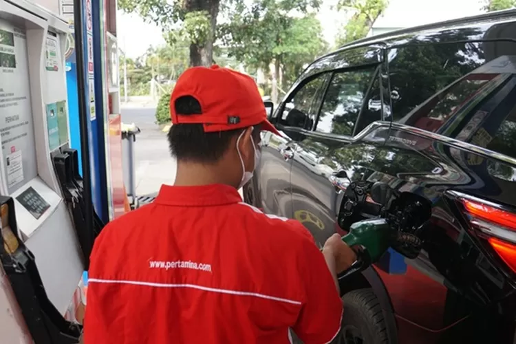 Pertamina resmi menaikan harga BBM di seluruh Indonesia, cek di sini daftar harga terbaru berlaku 1 Februari 2023 (Pertamina)