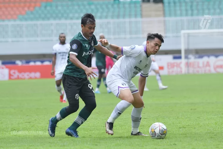 Petandingan Persikabo vs Persita (foto ligaindonesiabaru)