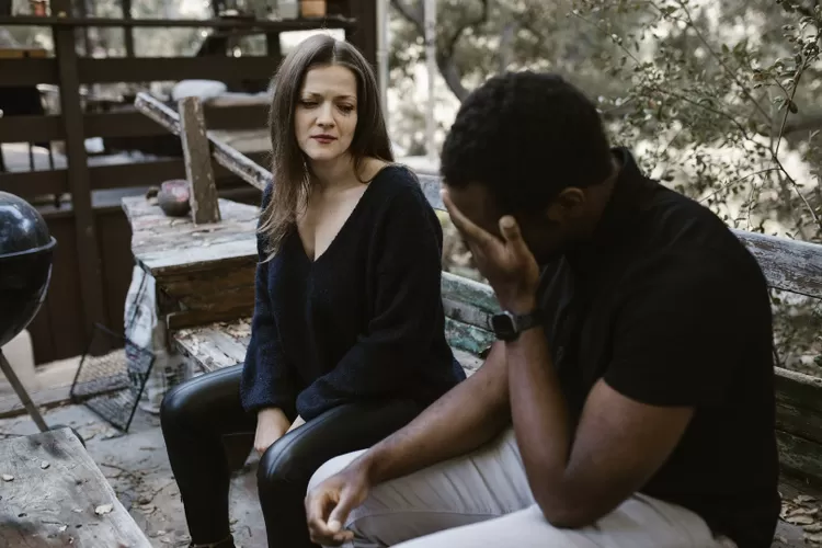 Ilustrasi penyebab wanita ingin putus hubungan, ternyata ada beberapa alasan (Pexels/RODNAE Productions)