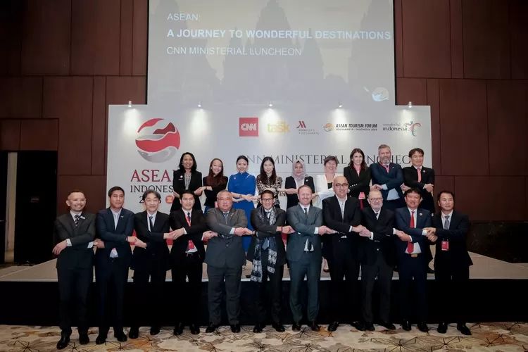 Peserta ATF  (https://kemenparekraf.go.id/berita/siaran-pers-delegasi-atf-2023-nikmati-kuliner-khas-nusantara)