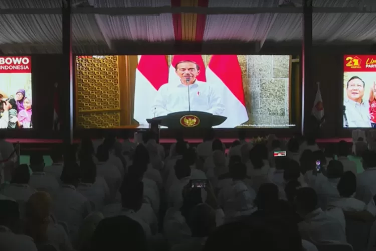 Presiden Joko Widodo memberikan sambutan pada HUT ke-15 Partai Gerindra (SS YouTube Gerindra TV)