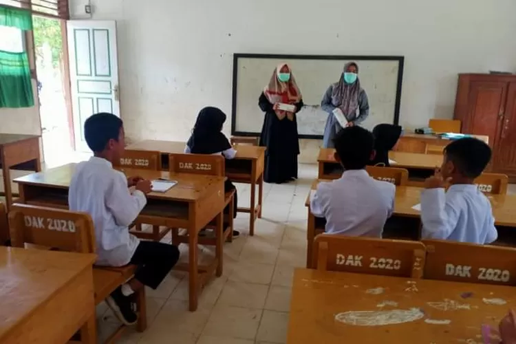 Pemberian Obat Cacing Difokuskan pada Anak Usia Sekolah di Ranah Ampek Hulu Pesisir Selatan