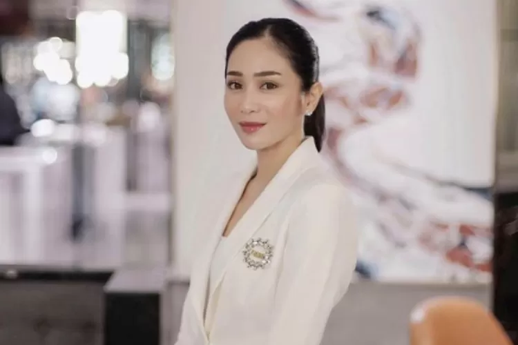 Bunga Zainal disebut sombong habis nolak foto bareng fans. Foto/Instagram. (Foto/Instagram.)