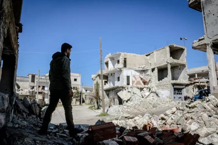 Ilustrasi Gempa Turki yang tewaskan ribuan orang akibat pergesekan lempengan (Pexels/Ahmed akacha)