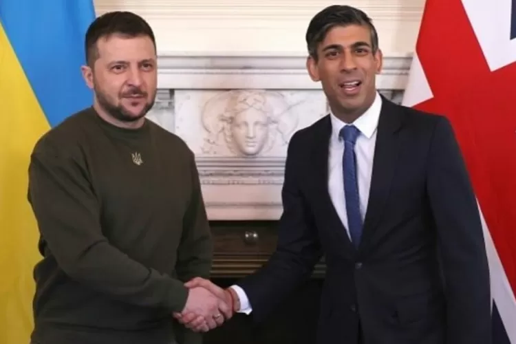 Pertemuan Perdana Menteri Inggris, Rishi Sunak dan Presiden Ukraina Volodymyr Zelenskyy di Downing Street, Inggris 