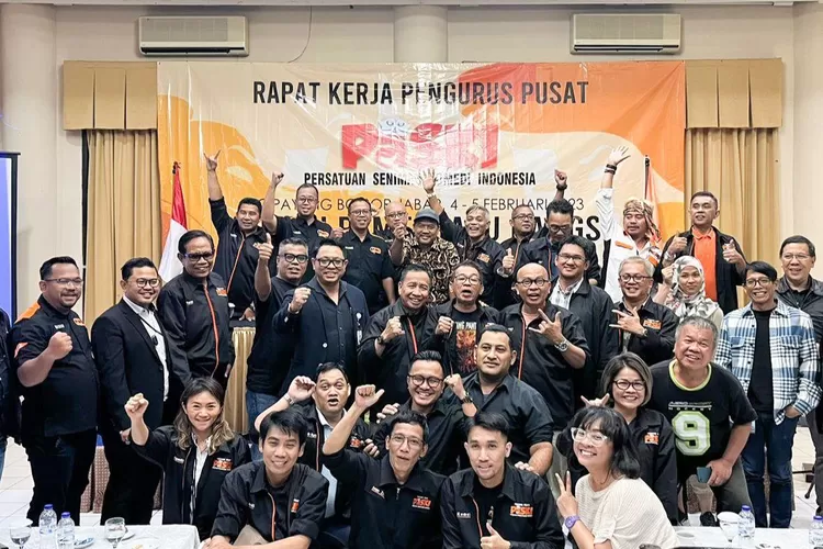 Persatuan Seniman Komedi Indonesia (PaSKI) melaksanakan kegiatan Rapat Kerja Pengurus Pusat (RaKer) kepengurusan periode 2022-2026 di Grand Cempaka Resort, Cipayung. (Ist)