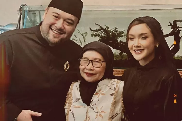 Cita Citata (Instagram @cita_citata)