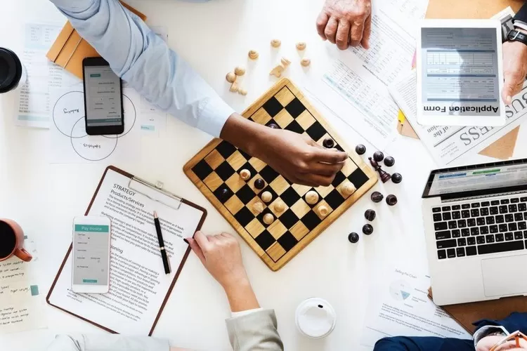 Target Pasar (https://id.pinterest.com/)