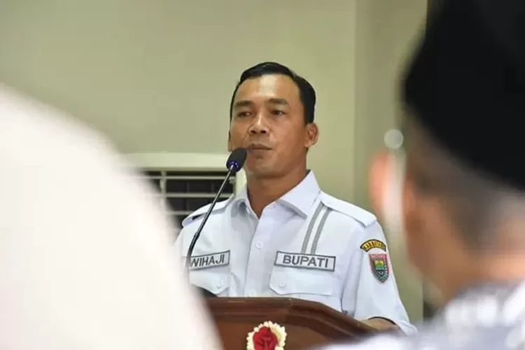 Ketua Harian DPD Partai Golkar Jawa Tengah, Wihaji.  (Muslihun kontributor Batang)