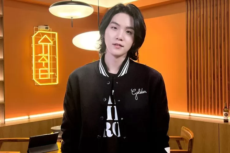 Suga BTS  (Twitter.com/bts_bighit)