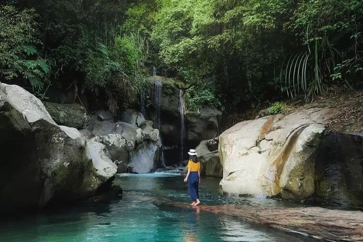 Belum Banyak yang Tahu, Inilah 5 Tempat Wisata Alam Tersembunyi di Sumatera Barat, Indah Bak Surga! (Instagram )