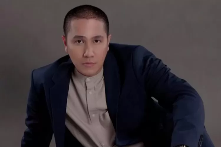 Ressa Herlambang sempat menjual es pisang ijo. Foto/Instagram (Foto/Instagram)