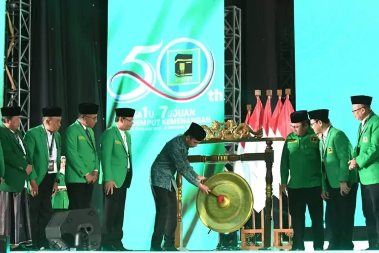 Presiden Joko Widodo menghadiri Harlah PPP ke 50 di ICE BSD City, Kabupaten Tangerang (17/2/23) 