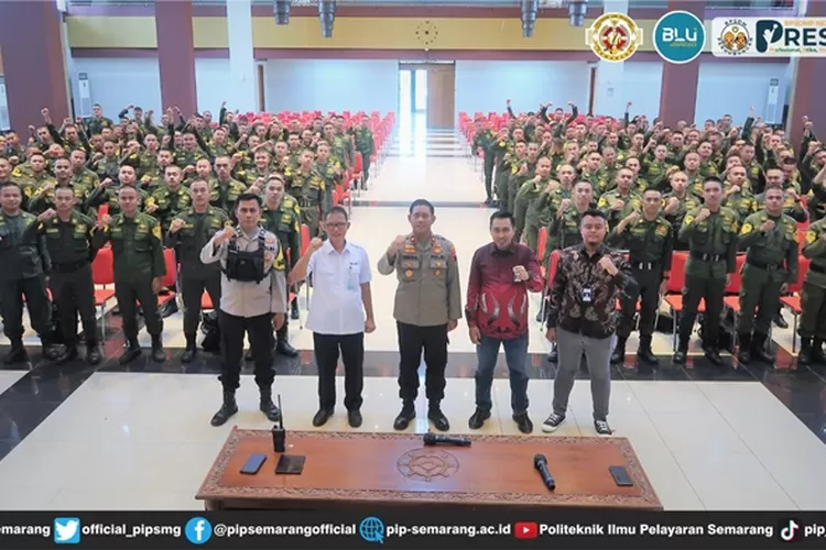 Kapolsek Semarang Minta Taruna PIP Semarang Jadi Teladan.