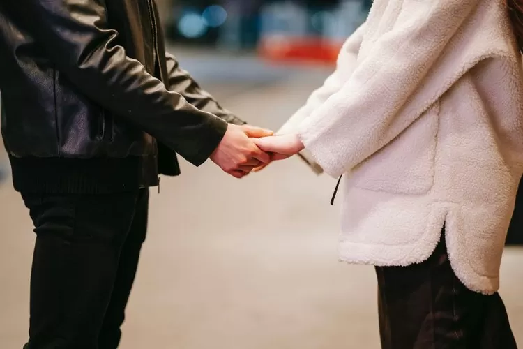 Ilustrasi ciri hubungan awet yang perlu dikenali oleh pasangan (Pexels/Katerina Holmes)