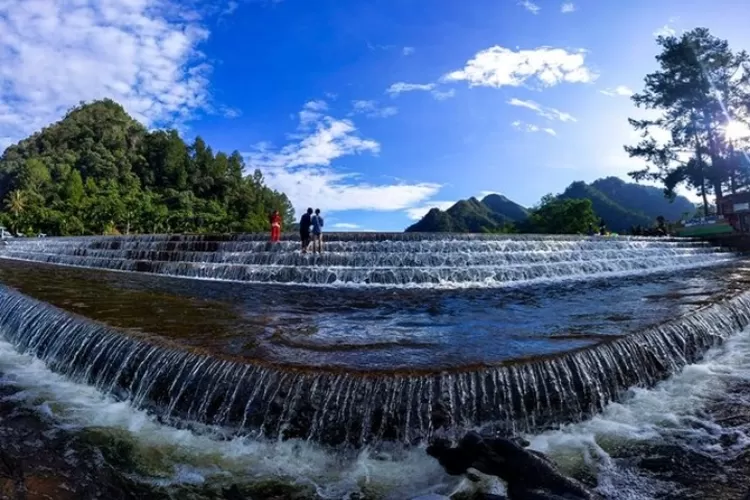 Kapalo Banda Taram salah satu wisata alam terbaik di Sumatera Barat  (Instagram @kapalobanda_taram.)