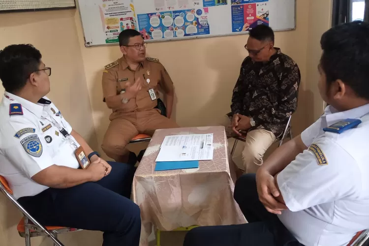 MoU - Kerjasama Kelurahan Jatijajar, Kecamatan Tapos dengan, Badan Pengelola Transportasi Jabodetabek (BPTJ) Terminal Jatijajar terkait bantuan fasilitas.