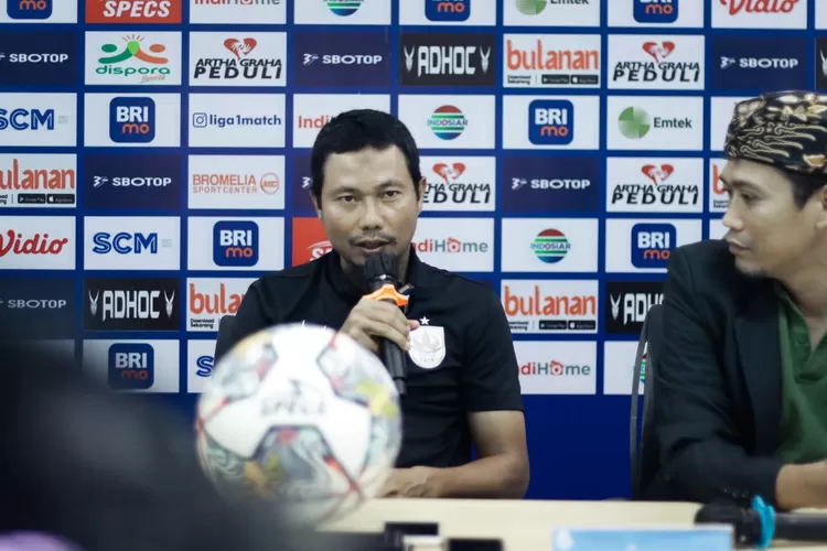 Caretaker PSIS Semarang M Ridwan optimistis timnya bisa curi poin dari Persikabo 1973.  (PSIS)