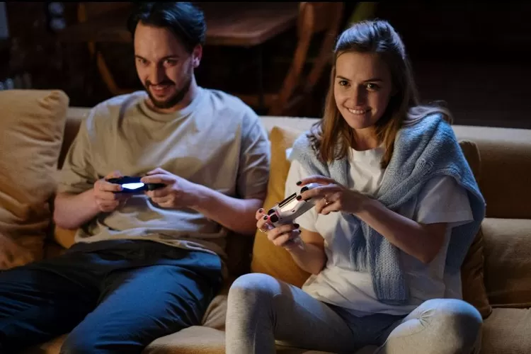 Ilustrasi mengatasi rasa bosan dengan pasangan (Pexels/cottonbro studio)