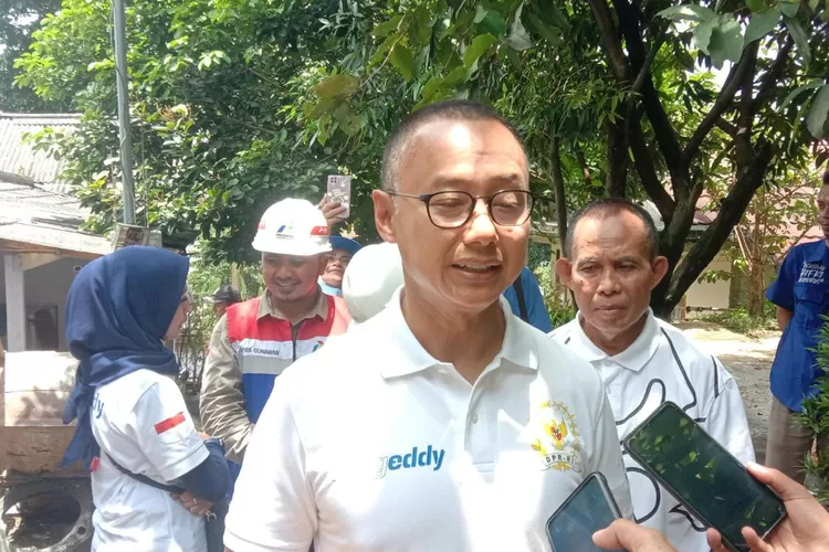 Sekjen PAN Eddy Soeparno ditemui awak media di Bogor, Selasa 21 Februari 2023. (Dok. Metropolitan)