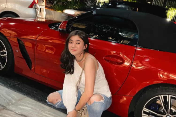 Mobil Clara Shinta disita debt collector. Foto/Instagram (Foto/Instagram)