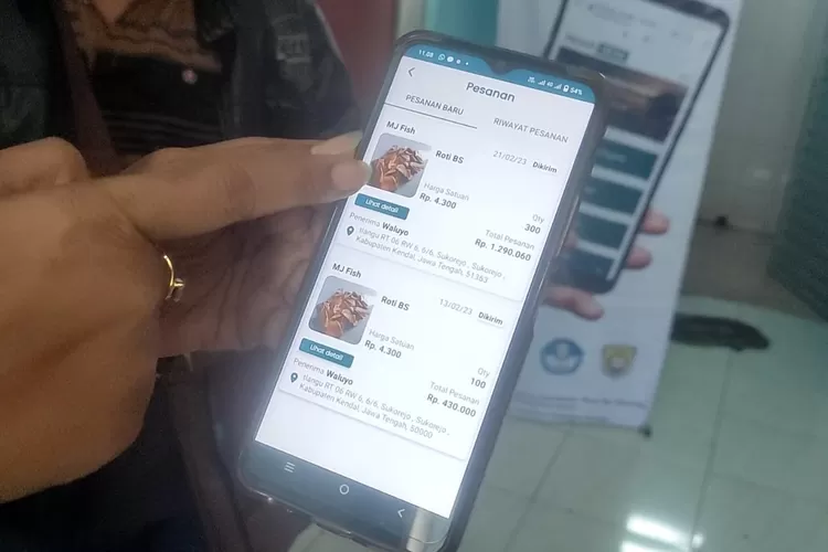 Aplikasi pasariwak.com jadi marketplace petani tambak di Kendal. (Edi Prayitno/Kontributor Kendal)
