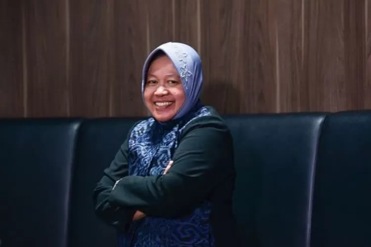 Profil dan biodata Menteri Sosial Tri Rismaharini. (instagram.com/@trirismaharini01)