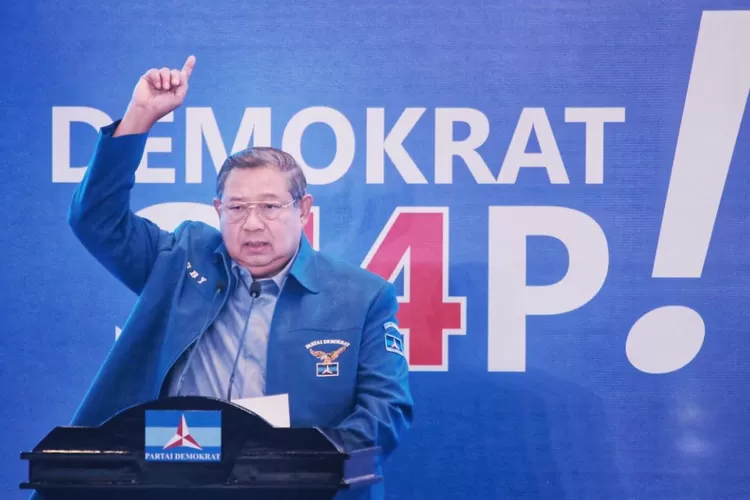 Moeldoko hampir kudeta Partai Demokrat. Tanggapi Denny Indrayana, SBY menegaskan peninjauan kembali di MA adalah tindakan pengkhianatan (demokrat.or.id)