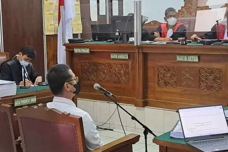 terdakwa Irfan Widyanto