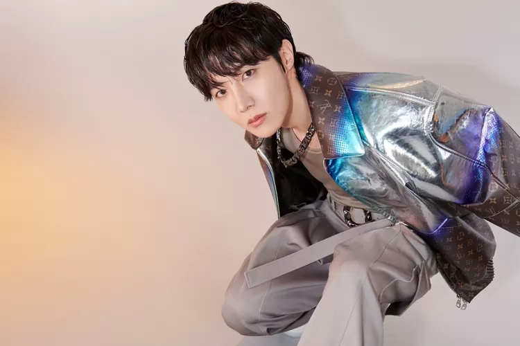 J-Hope terpilih jadi brand ambassador brand Louis Vuitton (Louis Vuitton)