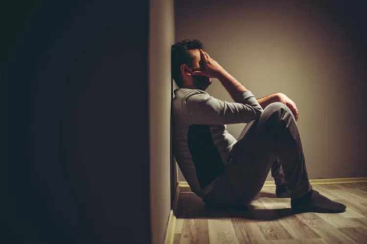 Kamu jahat terhadap diri sendiri jika berbuat 5 hal ini, nomor 1 dan 5 sering terjadi. (Ilustrasi / iStockphoto)